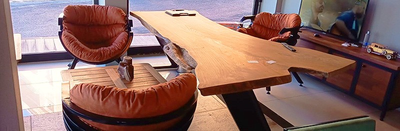 Ofis ve bahçe ahşap mobilyaları